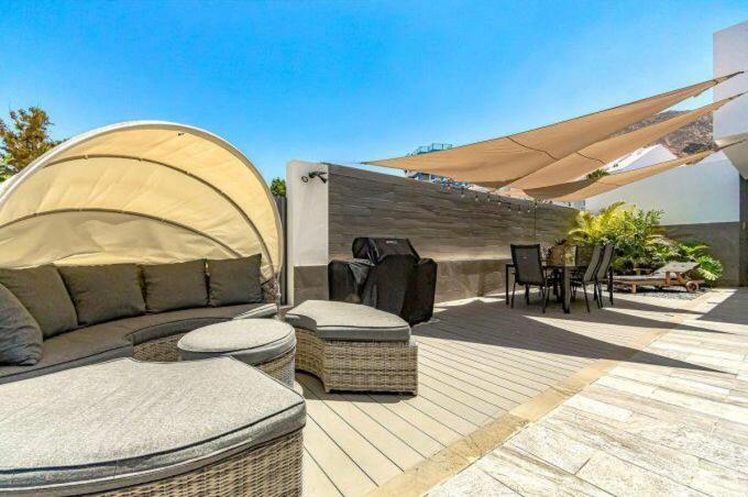 Luxury Villa Tropical Private Heated Pool Los Cristianos  Esterno foto