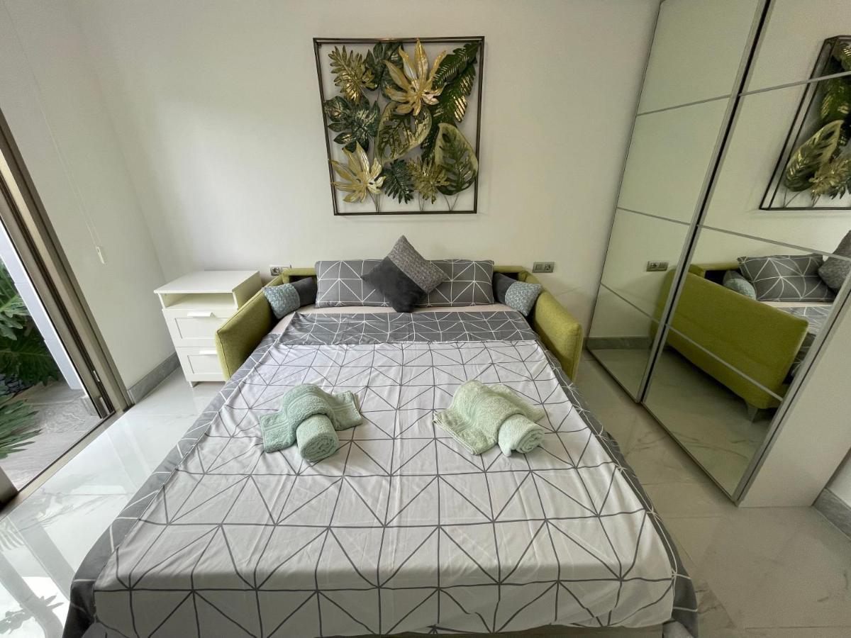 Luxury Villa Tropical Private Heated Pool Los Cristianos  Esterno foto